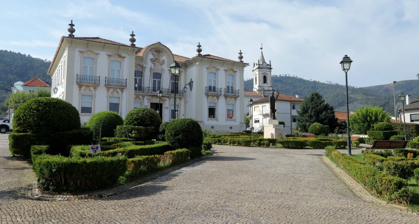 Câmara Municipal fez exposição ao Governo e Infraestruturas de Portugal sobre o Estado das vias de responsabilidade da IP no acesso à Lousã