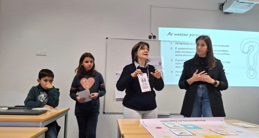 Alunos do 5.ºF da Escola Básica n.º 1 da Lousã Promovem Reflexão sobre Cidadania e Direitos da Criança