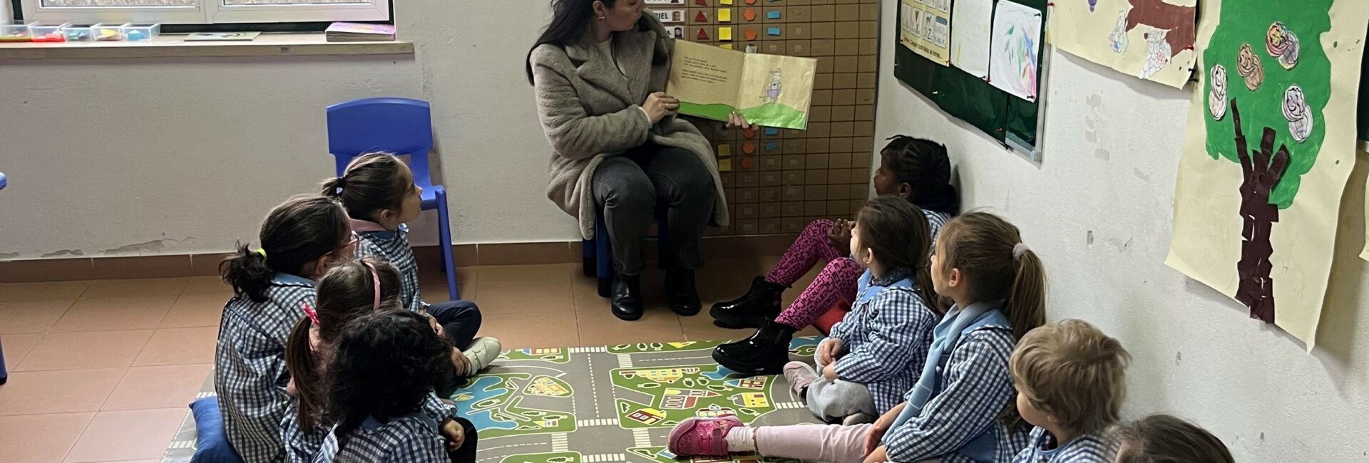 Câmara Municipal da Lousã dinamiza projeto de literacia emergente “Palavras com Magia: Descobrir o mundo da leitura e da escrita”