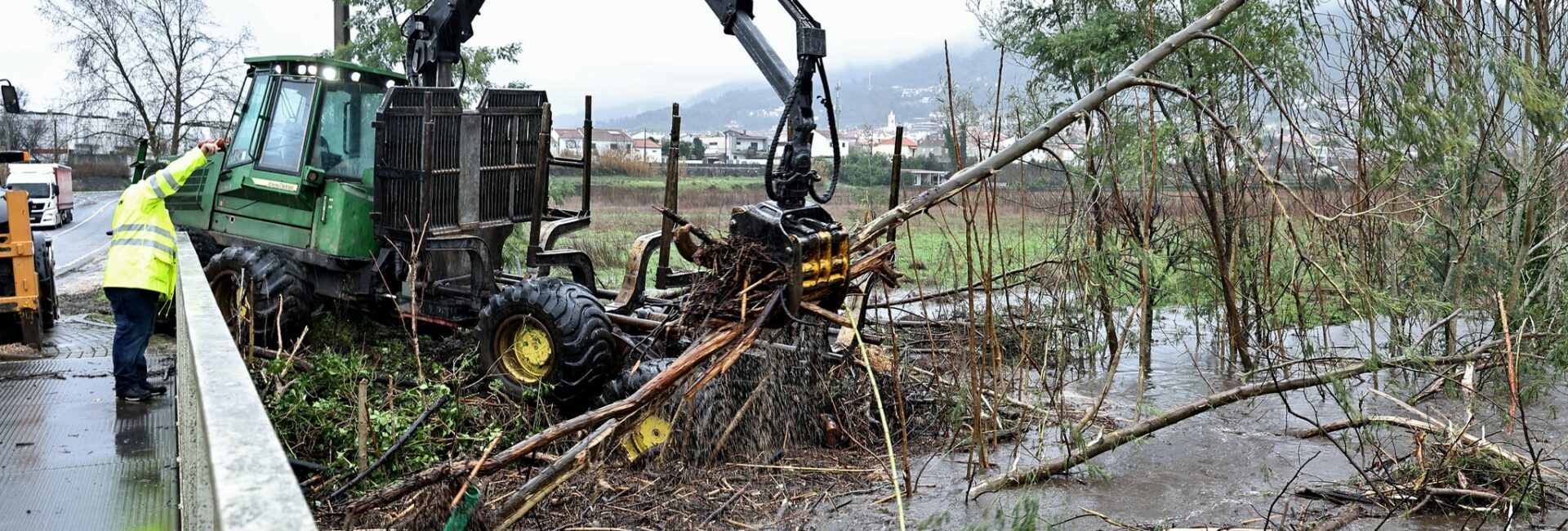 Câmara Municipal da Lousã aprova votos de pesar, reconhecimento e agradecimento na sequência da tempestade Kristin
