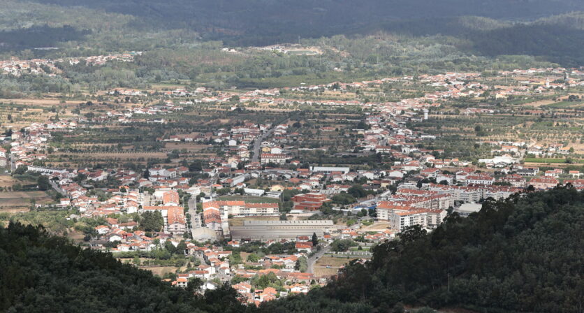 Município da Lousã inicia procedimento de alteração do Regulamento Municipal de Urbanização e Edificação