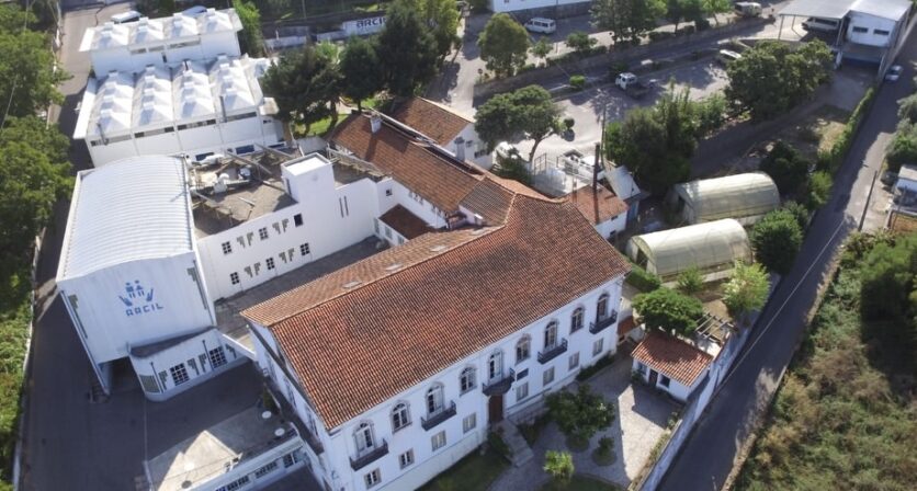 Câmara Municipal da Lousã aprova apoio de 80 mil euros à ARCIL para promover a inclusão escolar